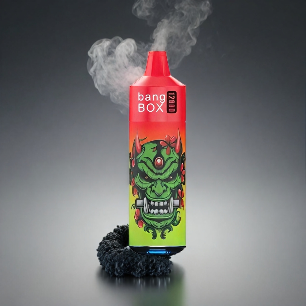 Norge Engros Bang Box 12000 Puffs Vape Sur Eple Bringebær – 23ML Væske, 650mAh Batteri, Type-C Lading – 0%-5% Salt Nic